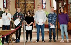 Vorstellungsgottesdienst der Konfirmanden Gruppe West + Harreshausen am 17. März