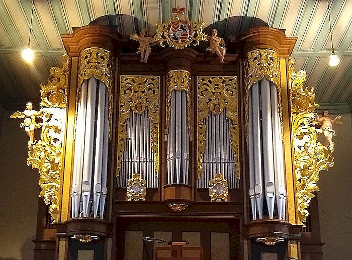 Bild "Home:Orgel2.jpg"